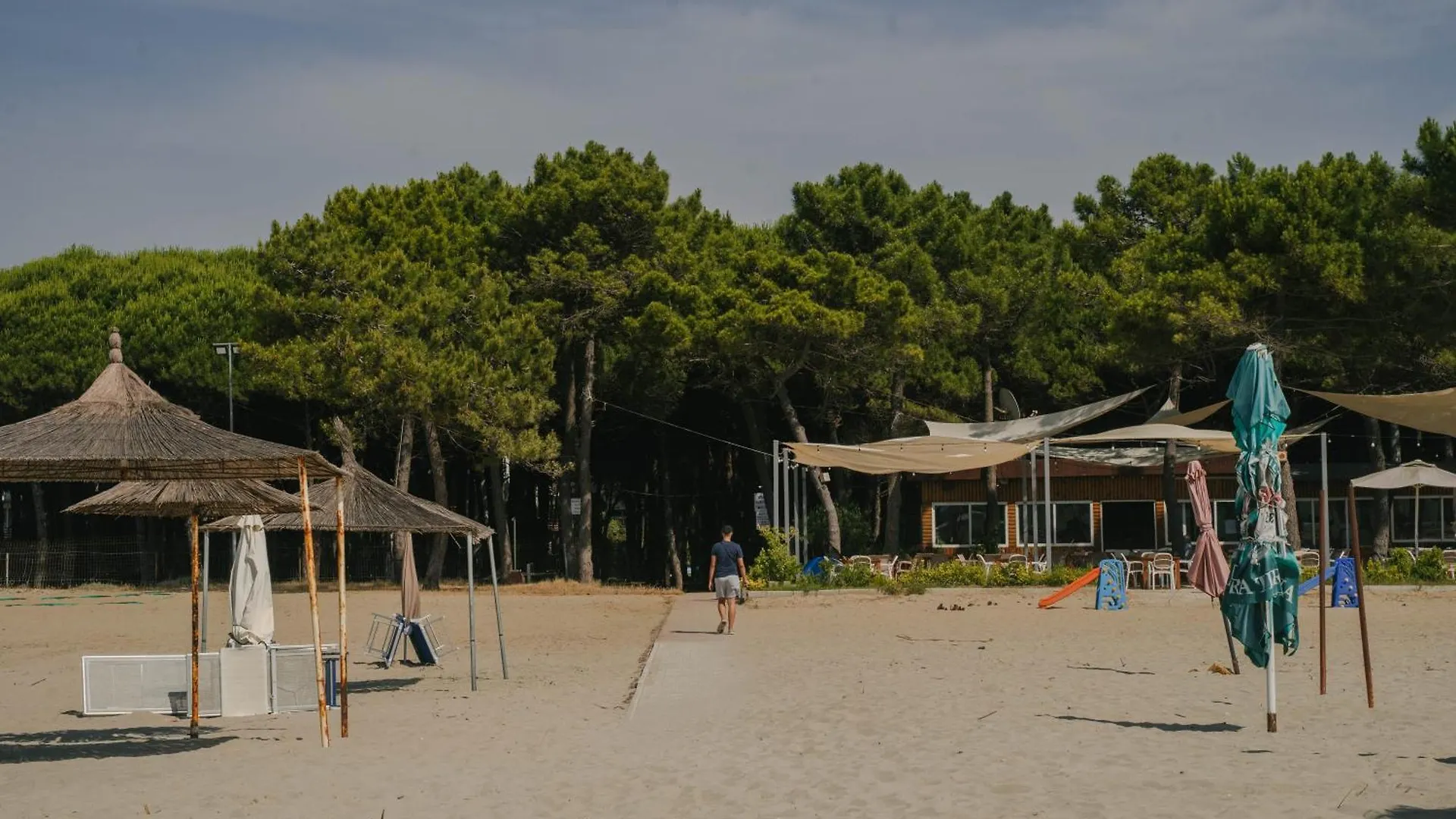 Beach Flat On Relaxing Residence Golem  0*, Golem (Tirana)